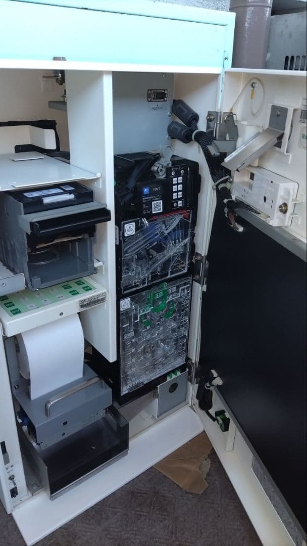 新紙幣＆新500円対応◇小型卓上券売機【美品】30品目　プリンター新品交換済