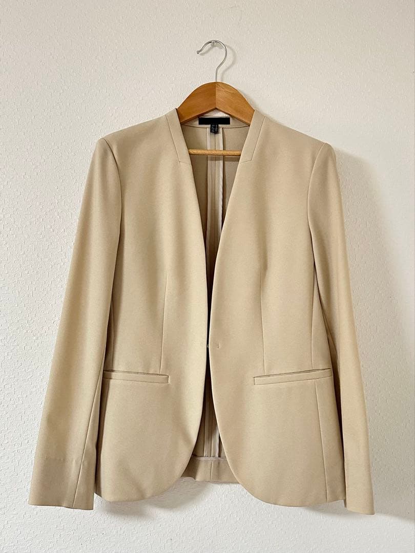 ICB パンツスーツ　ウォッシャブル　ベージュ