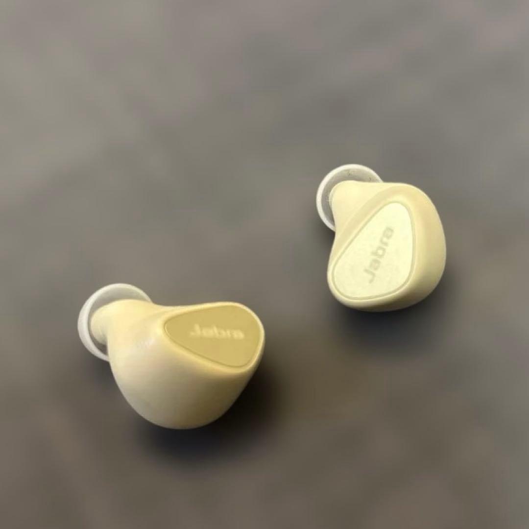 【美品】Jabra Elite 5 Gold Beige ワイヤレスイヤホン