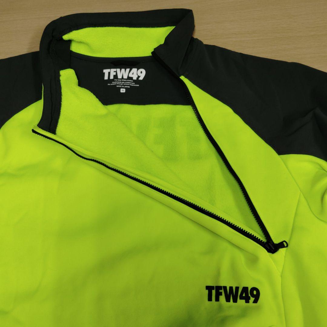 TFW49 　蛍光イエローハーフジッププルオーバー Mサイズ イエロー