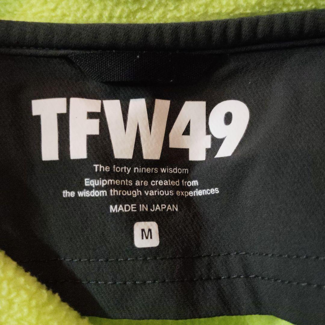 TFW49 　蛍光イエローハーフジッププルオーバー Mサイズ イエロー