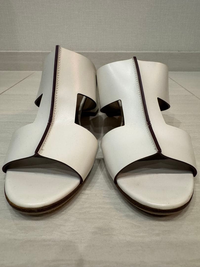 HERMES エルメス　サンダル　ミュール　ホワイト