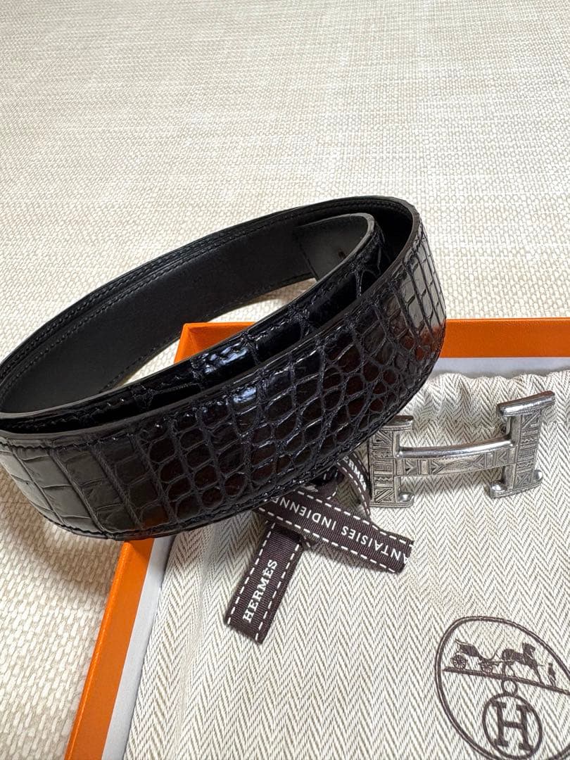 HERMES　エルメストゥアレグ　クロコダイル80.ベルト　証明書付