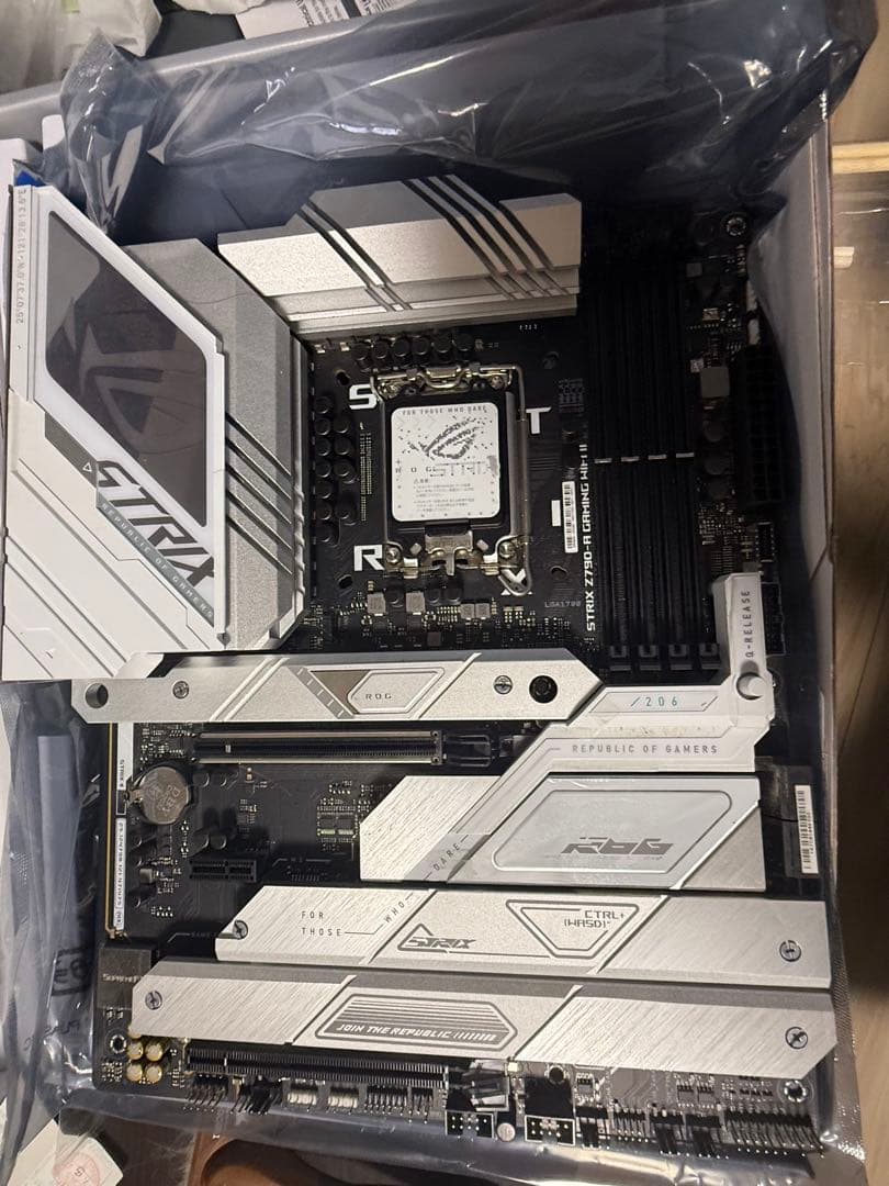 ROG STRIX Z790-A GAMING WIFI II ジャンク