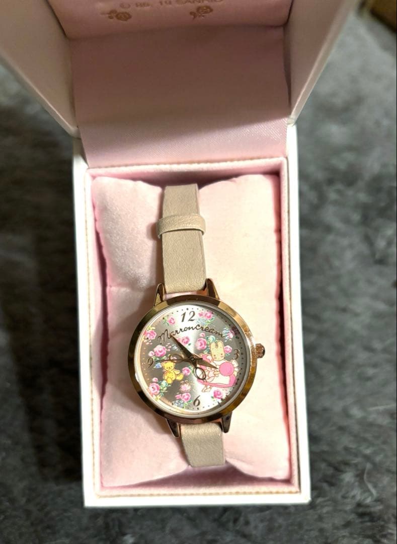も*こ様 マロンクリーム　ソーイングシリーズ　時計　ウォッチ