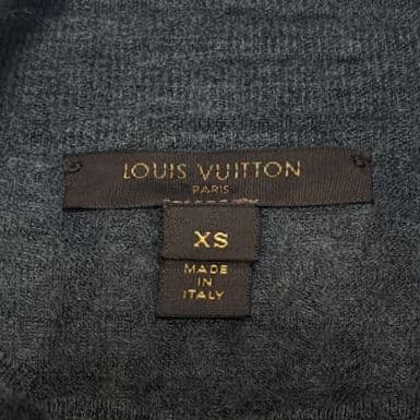 ☆【値下げ中】ルイヴィトン　LVチャーム＋リボンチャーム付きニット☆