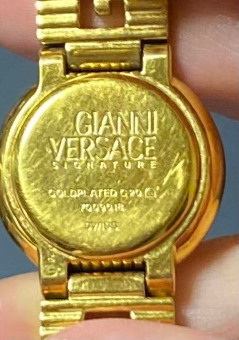 Gianni Versace ゴールド メッキ　腕時計