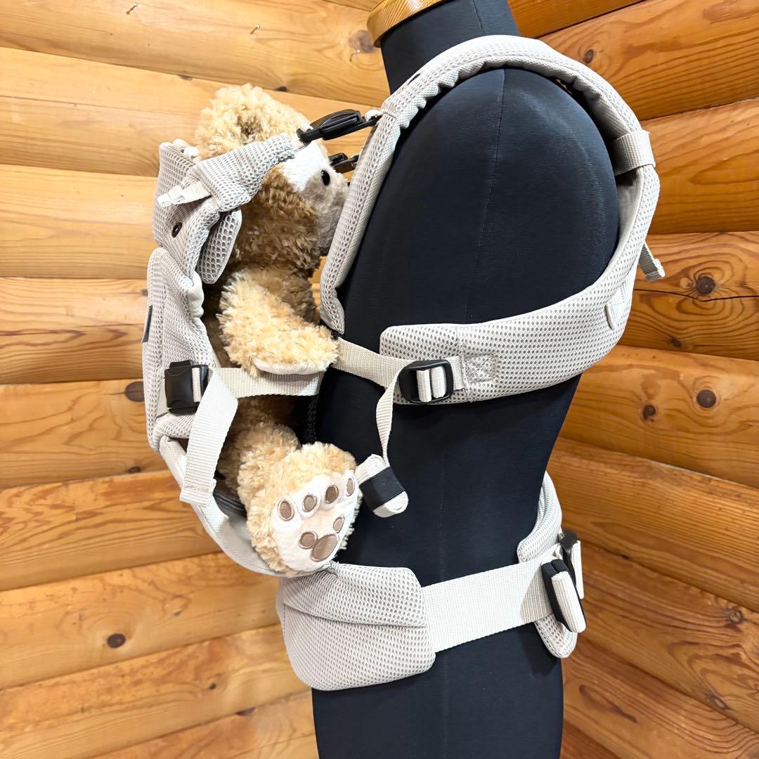 【極美品】Aprica アップリカ 抱っこ紐 ラクリス ベージュ 限定カラー