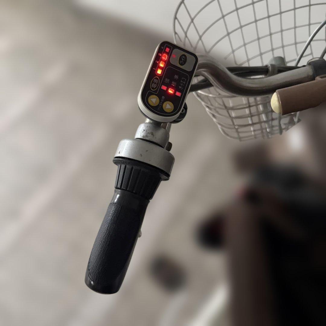 直接引取り限定　電動自転車 BEAUTE バッテリー充電器あり