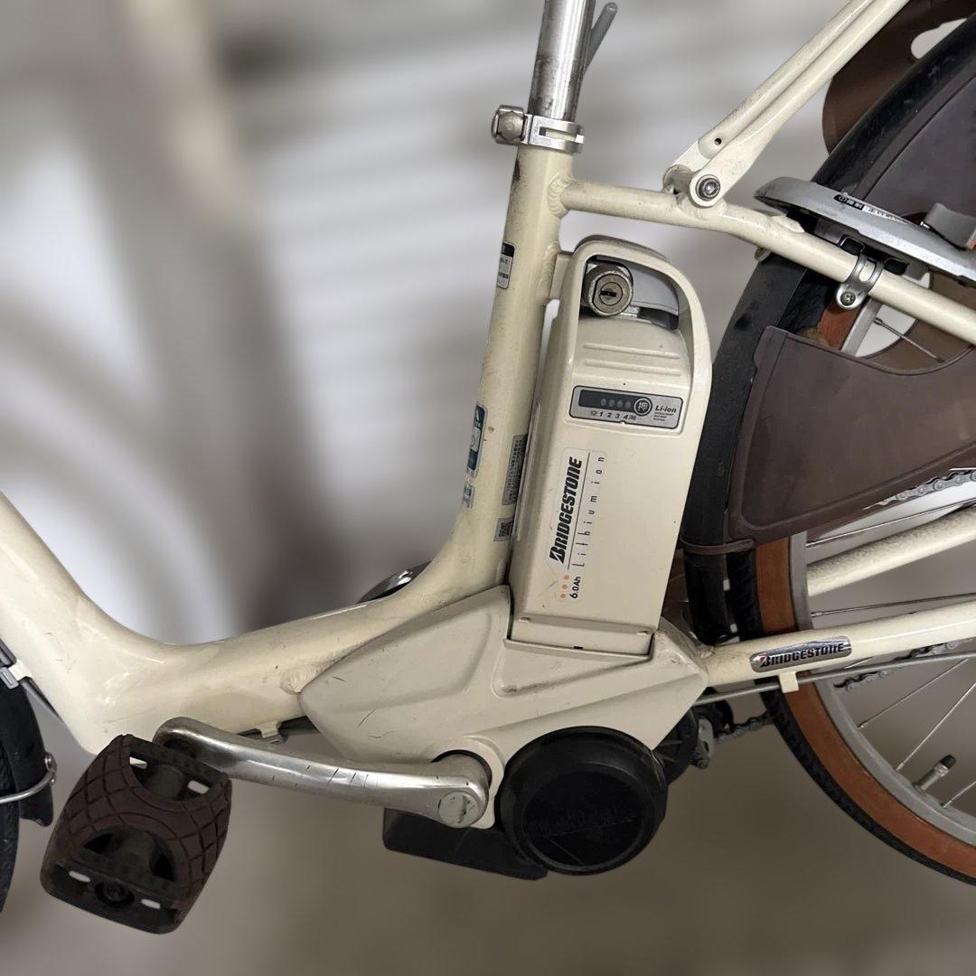 直接引取り限定　電動自転車 BEAUTE バッテリー充電器あり