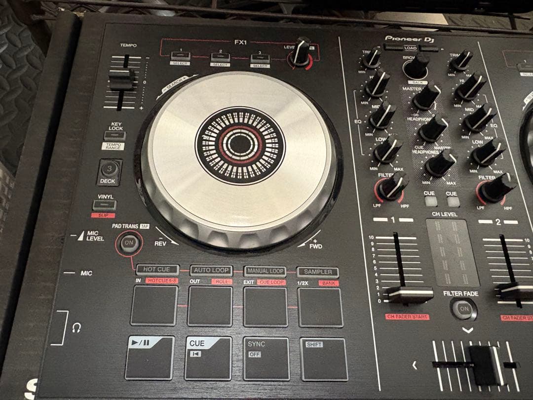 Pioneer DDJ-SB2 DJ コントローラー