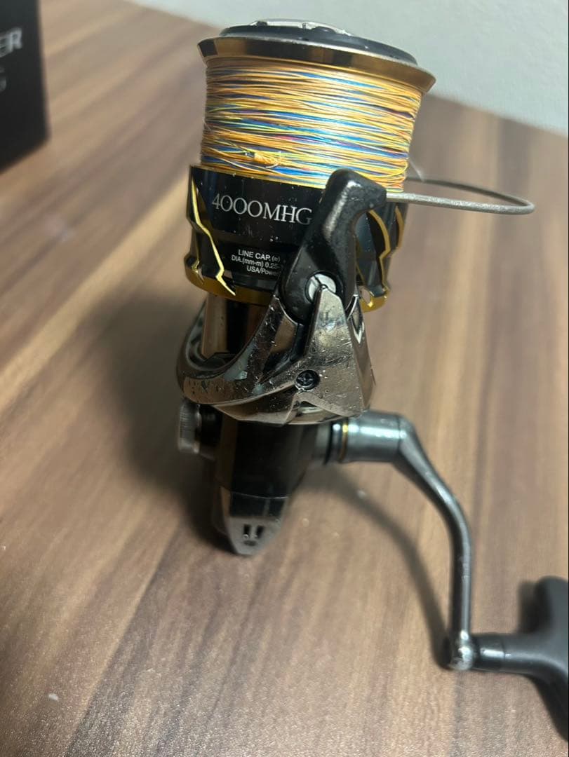 リール SHIMANO 20TWIN POWER 4000MHG