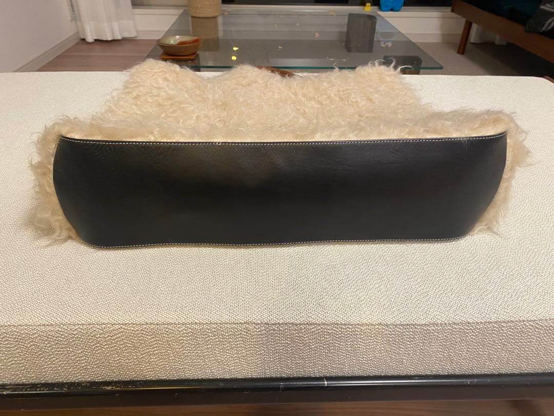 ouat 006 モヘアバッグ