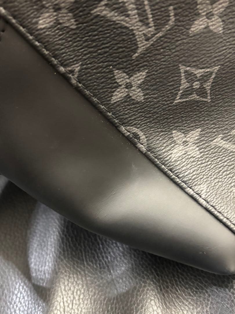 LOUIS VUITTON ルイヴィトン　メッセンジャー　モノグラム　黒