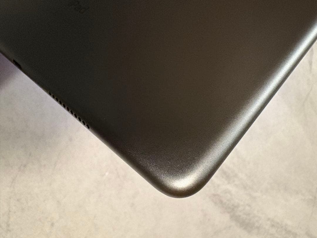 iPad Air3 第3世代　256GB wi-fiモデル　外観美品　中古