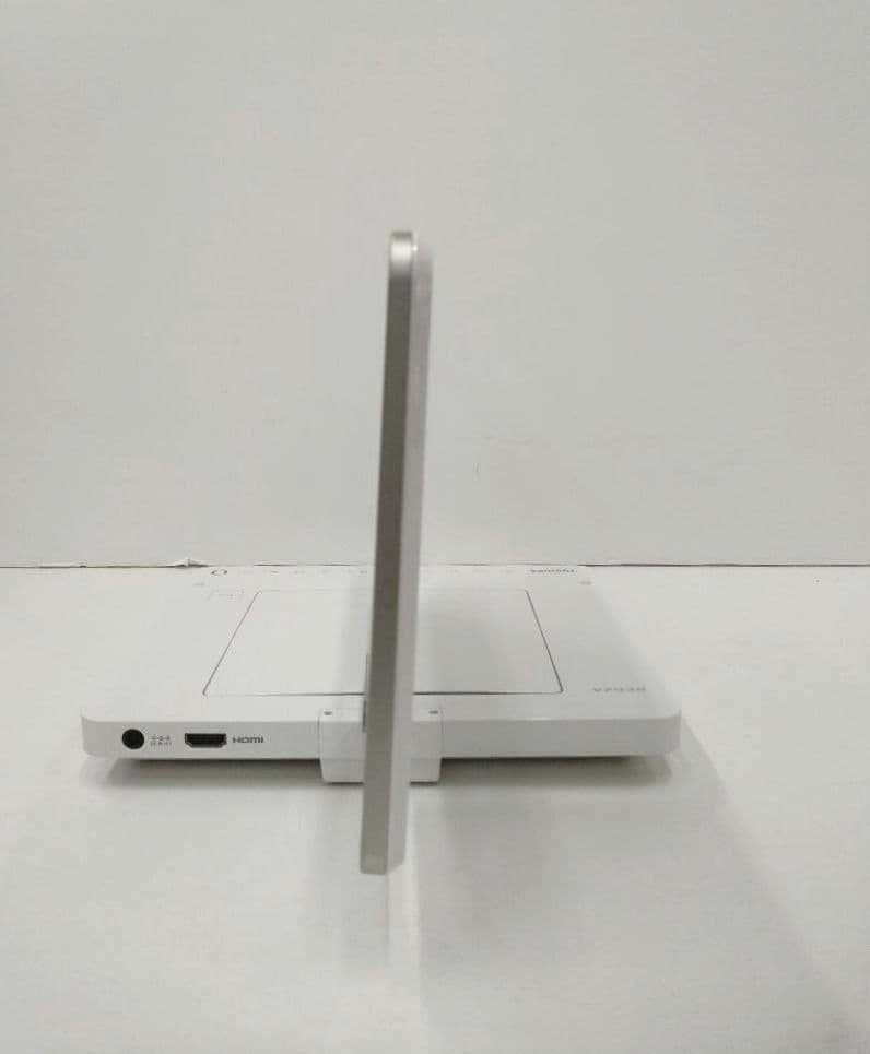 東芝 レグザ ポータブルブルーレイディスクプレーヤー SD-BP9005 9V型