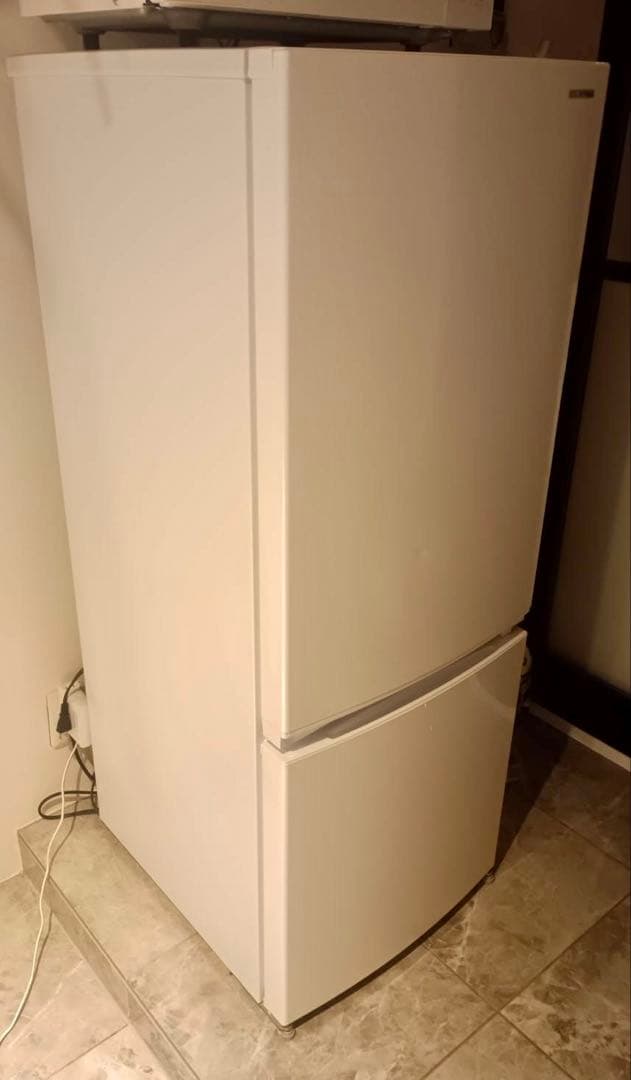 IRSN-15A ノンフロン冷凍冷蔵庫 154L 霜取り不要