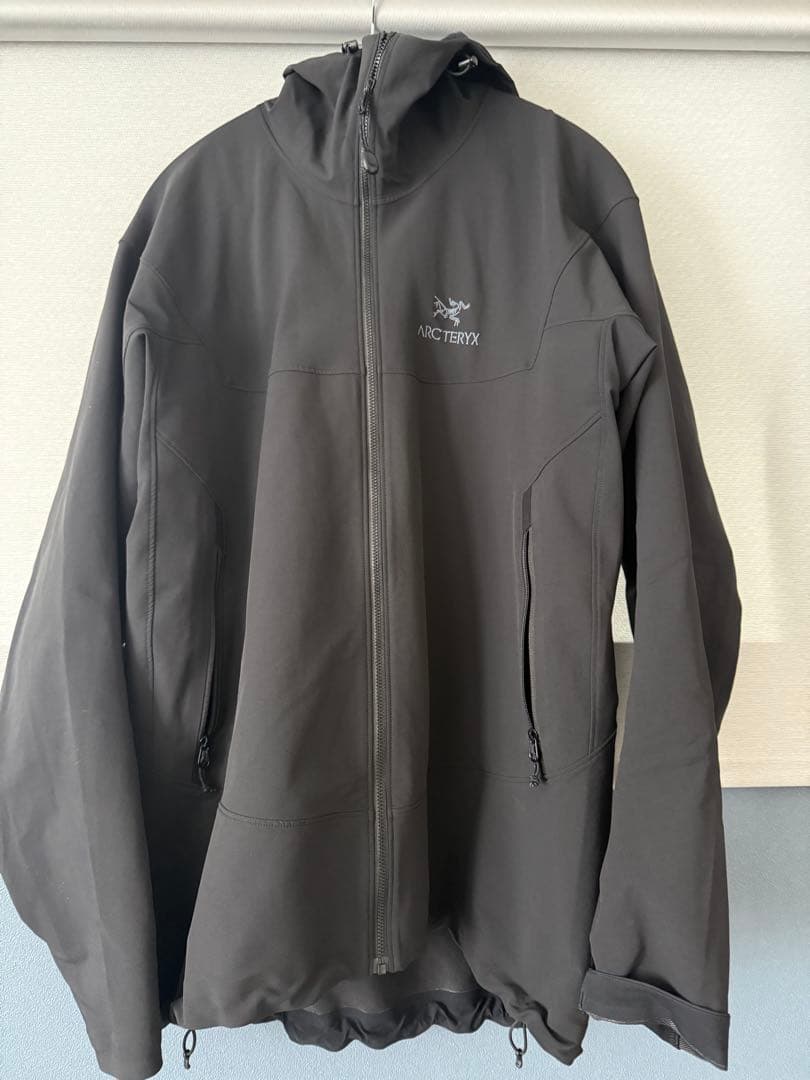 ARC’TERYX ジャケット　ブラック　GAMMA LT HOODY