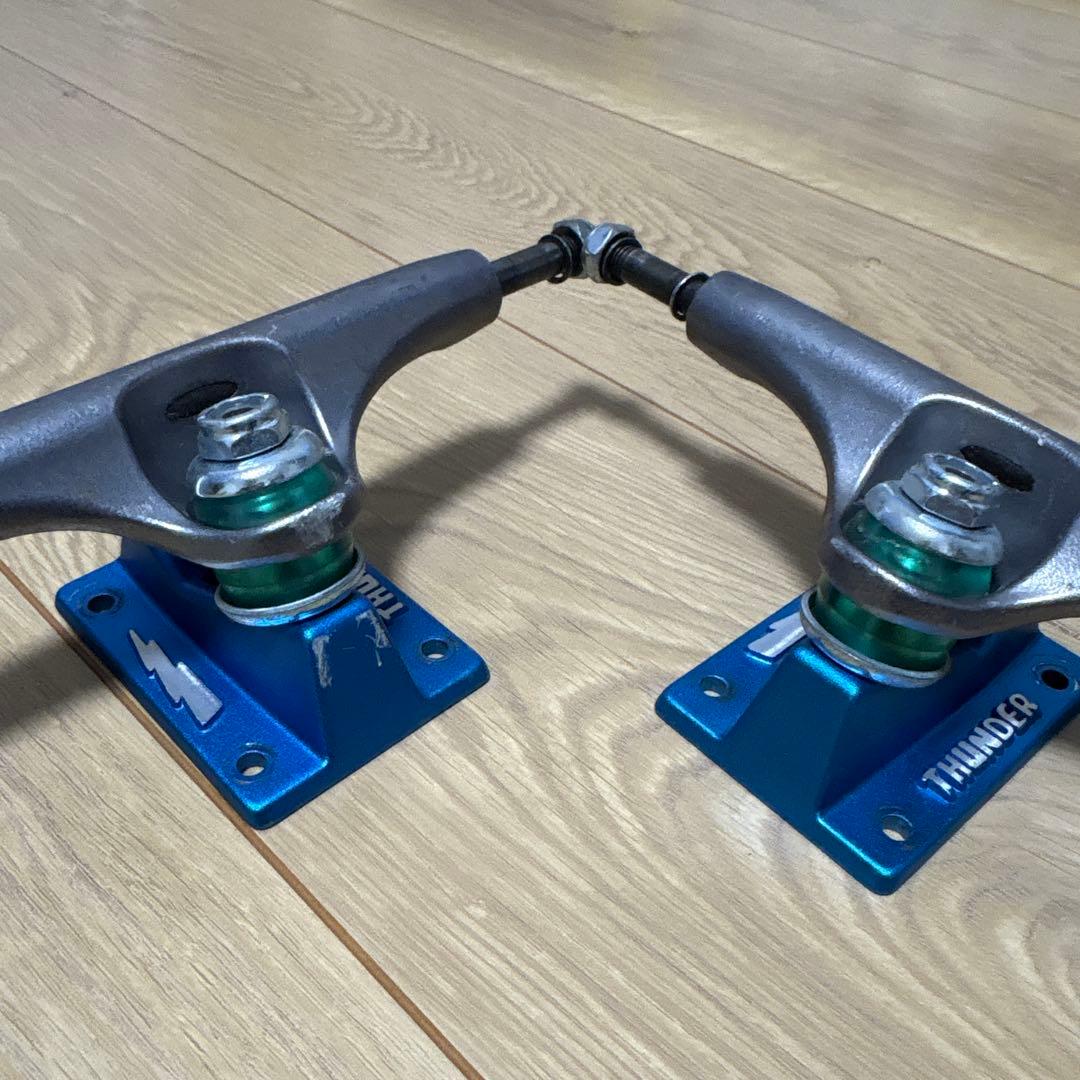 サンダートラック HOLLOWLIGHT 147HI