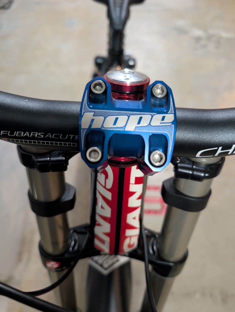 GIANT GLORY1 ダウンヒル 26インチ