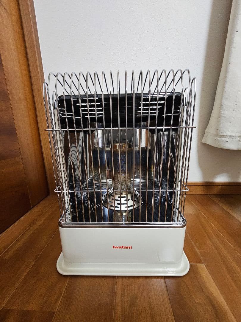 イワタニ カセットガスストーブ デカ暖 CB-STV-DKD 24年製