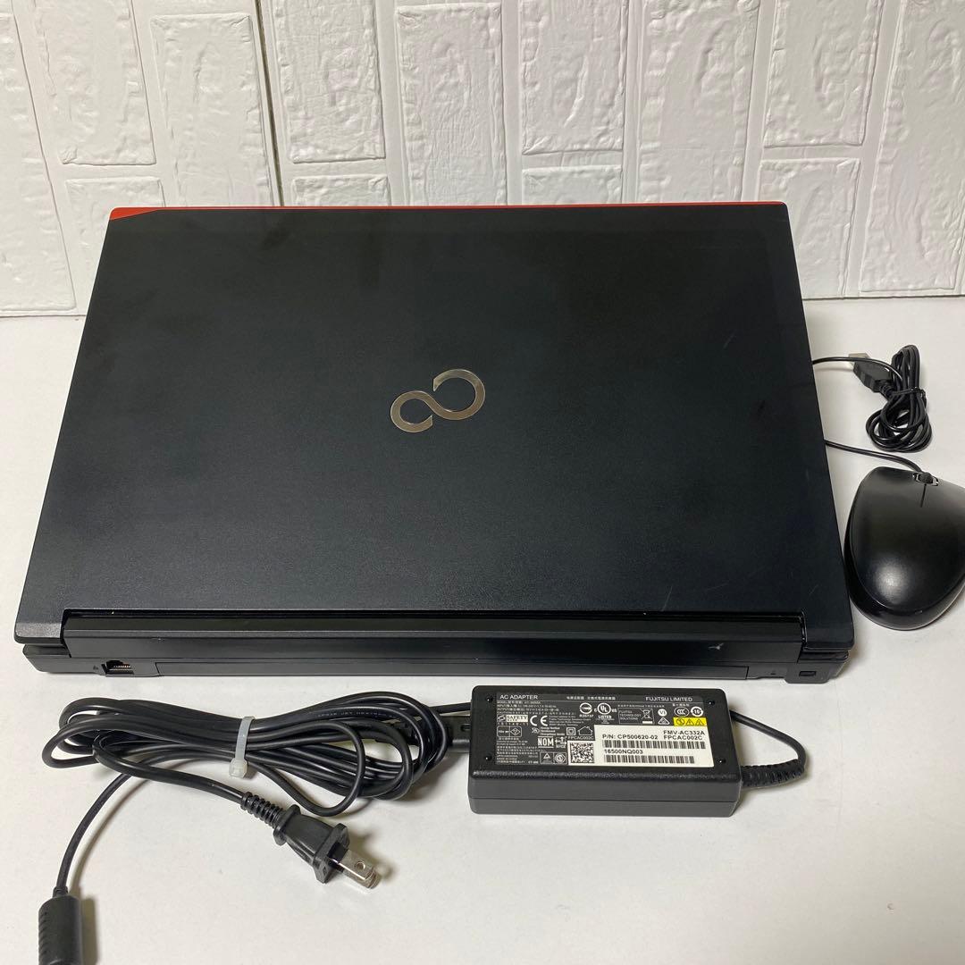 美品　Windows11 オフィス付き　マウス付き　FUJITSUノートパソコン