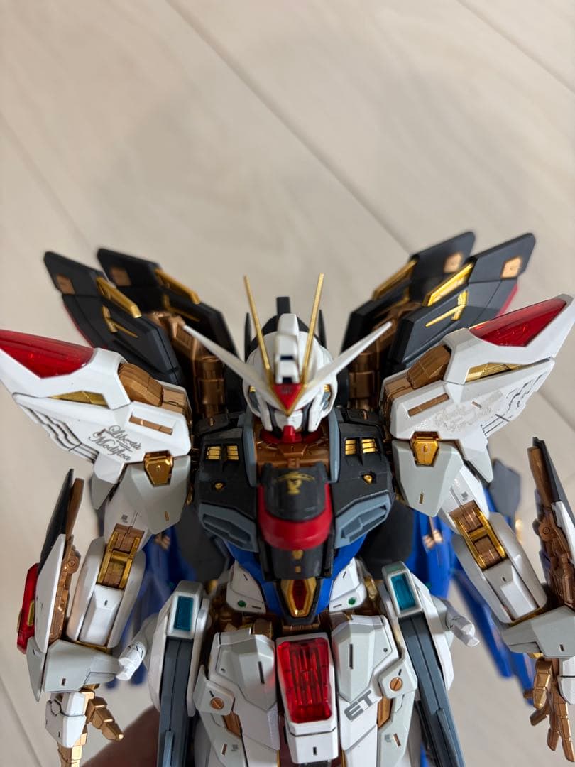 MGEXストライクフリーダムガンダム 塗装済み完成品