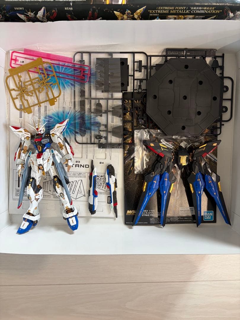 MGEXストライクフリーダムガンダム 塗装済み完成品