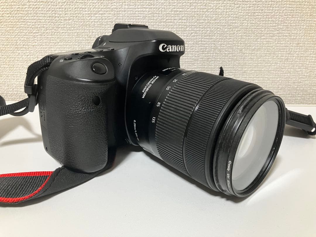 美品　Canon EOS 80Ｄ　18-135mm レンズキット