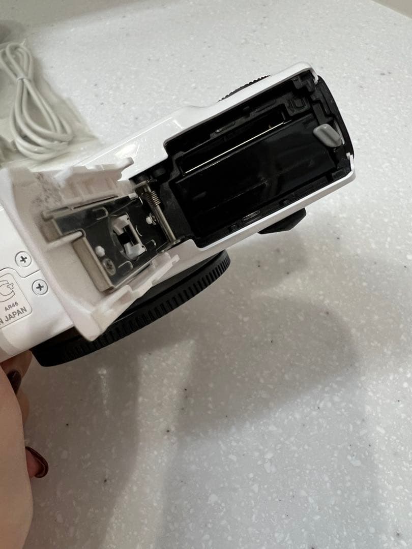 Canon EOS M ホワイト ミラーレスレンズセット55-200mmレンズ付