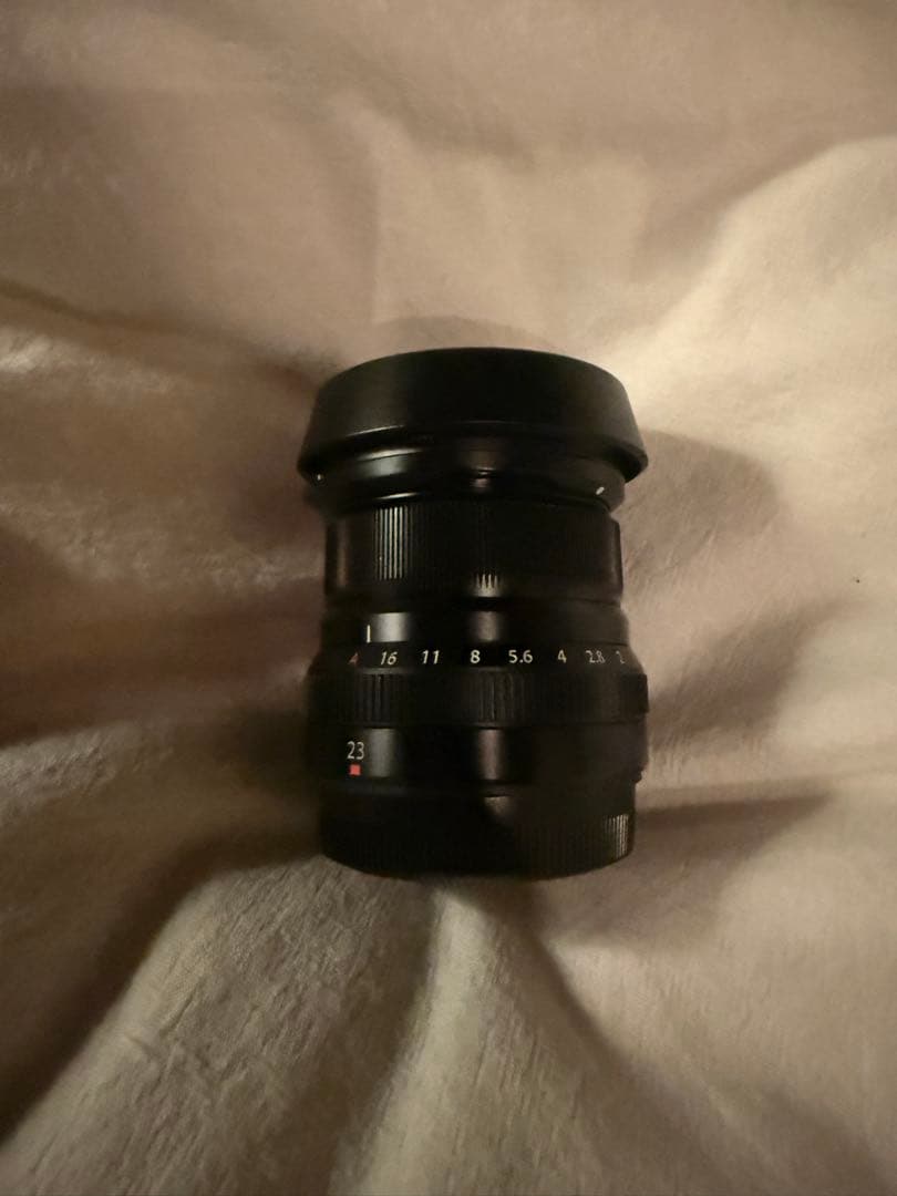 Fujifilm XF 23mm F2 R WR レンズフード付き
