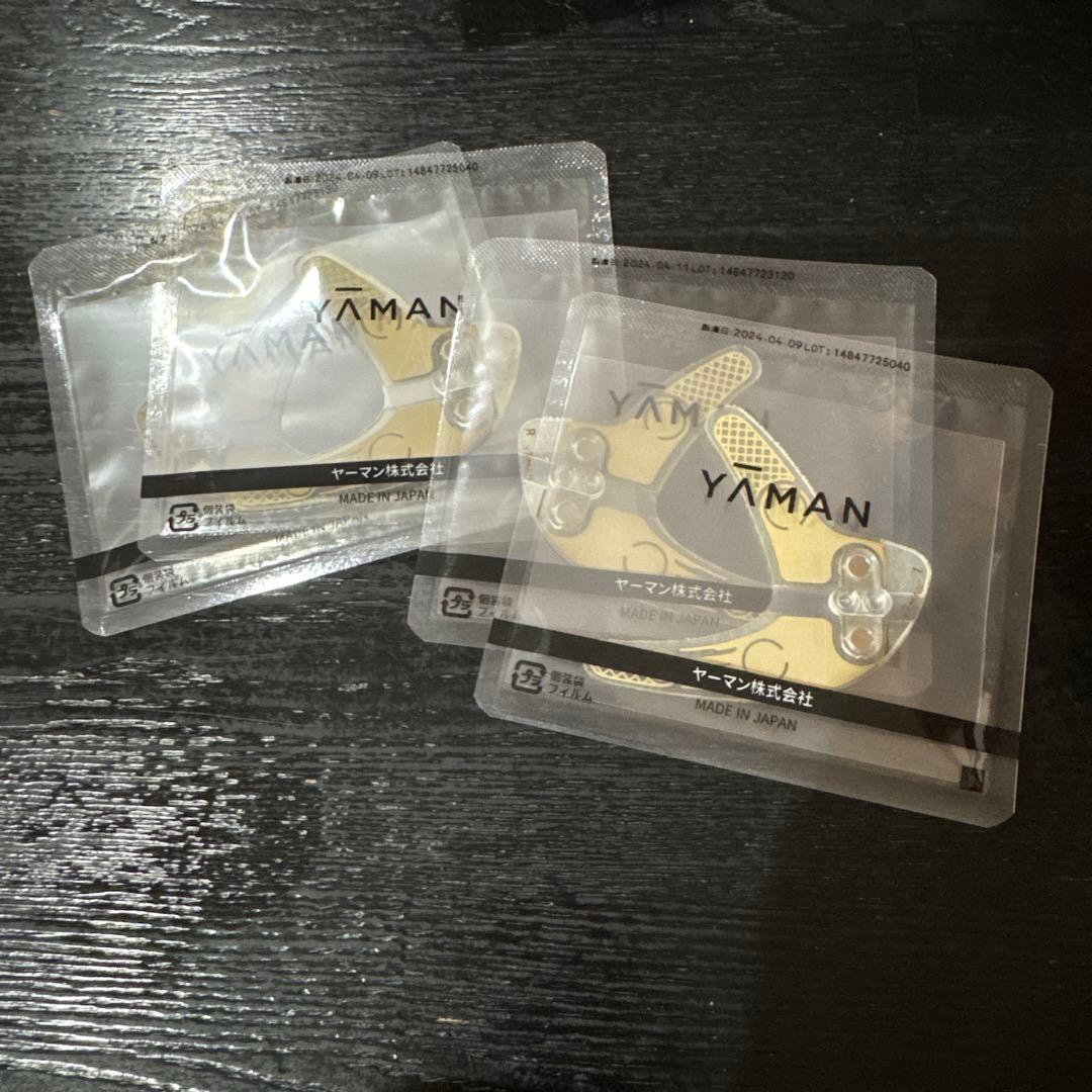 YA-MAN新品未使用 デザインリフトモア＆目元シート 3セット×3袋＋2セット