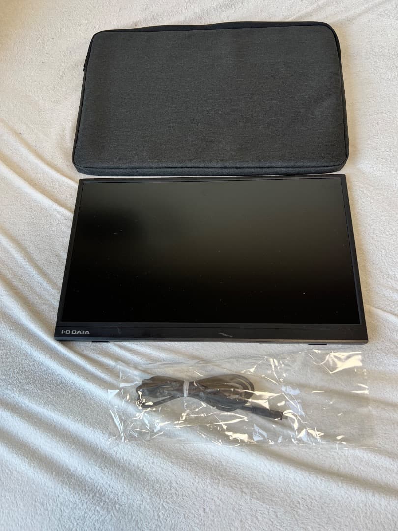 IO DATA モバイルモニター 17.3 LCD-YC172A-FX＆スタンド