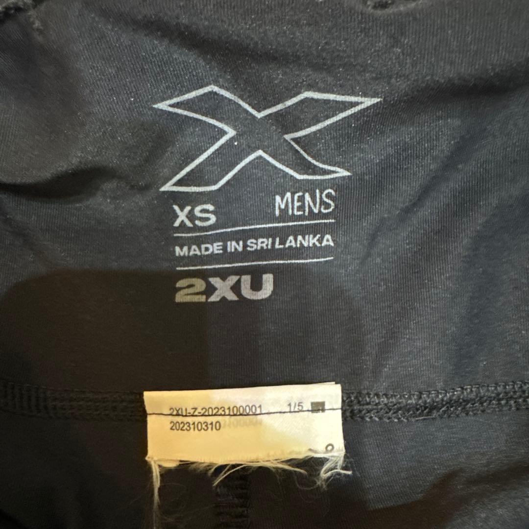 美品 2xu ライトスピード リアクト コンプレッションショート MA7050B