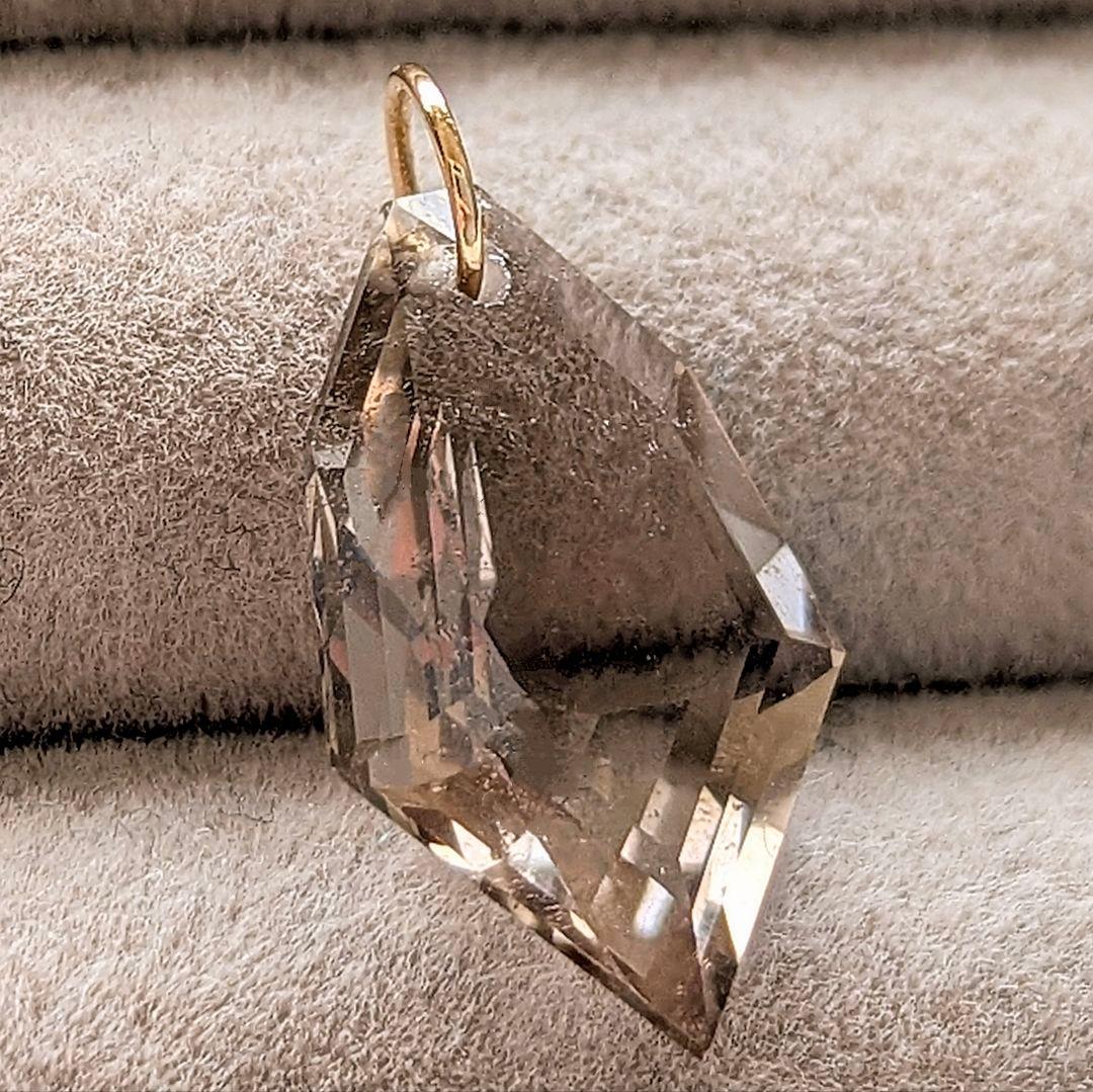 ♢N♢K18 大粒スモーキークォーツ 6.1ct ネックレスチャーム