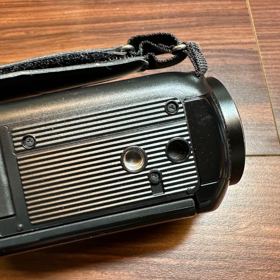 Panasonic HC-V230M-W ビデオカメラ 2454