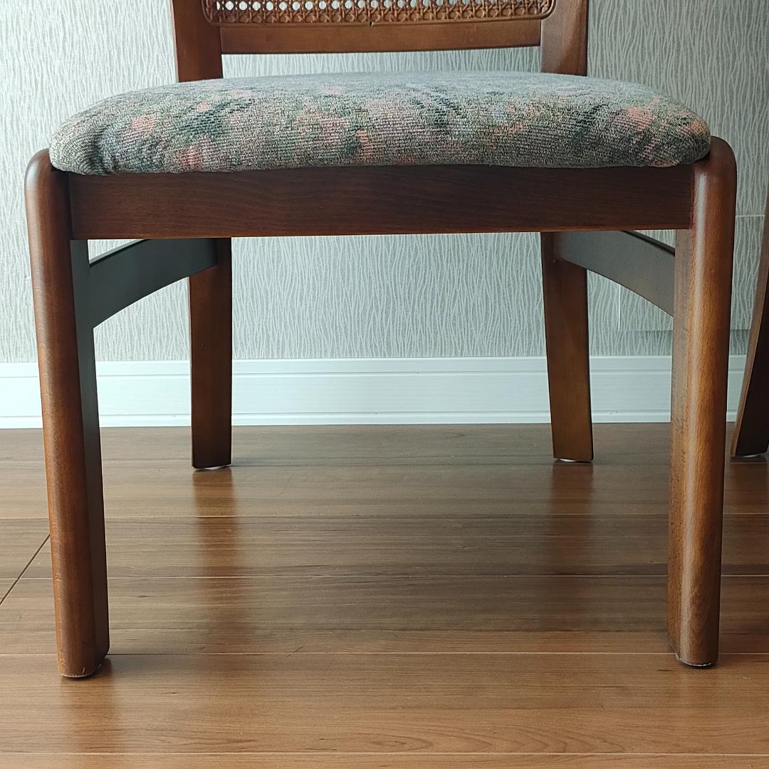 カリモク　ダイニングチェア　ラタンバック　2脚セット