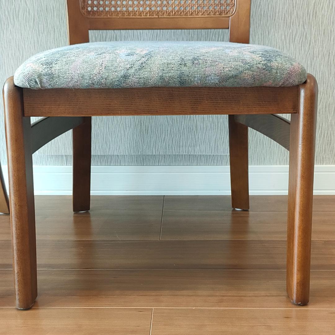 カリモク　ダイニングチェア　ラタンバック　2脚セット