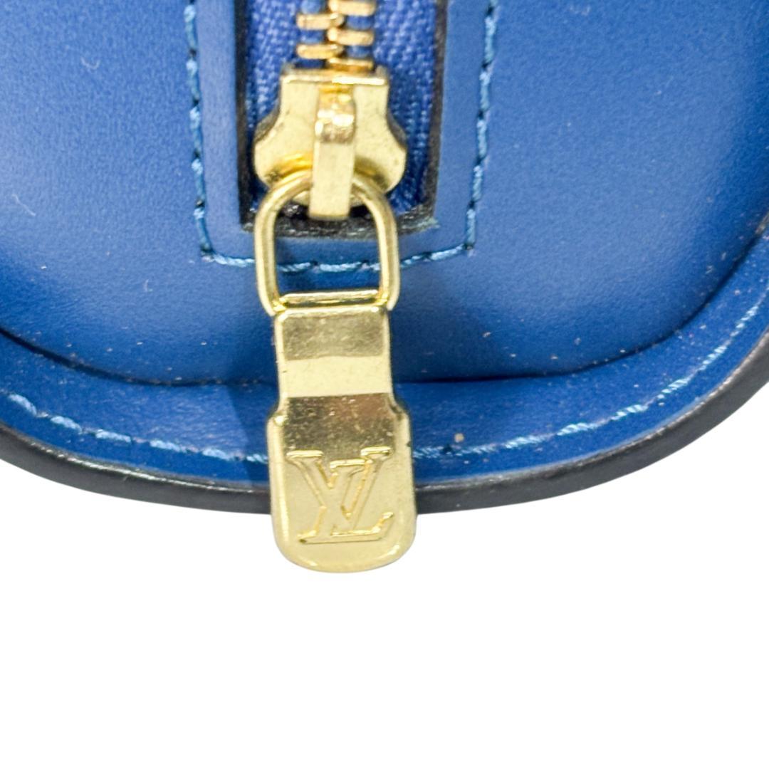 LOUIS VUITTON エピ ポーチ　ドーフィーヌPM　ルイヴィトン