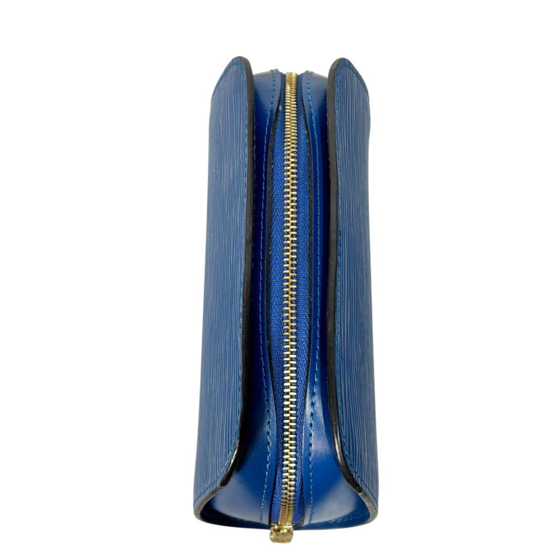 LOUIS VUITTON エピ ポーチ　ドーフィーヌPM　ルイヴィトン