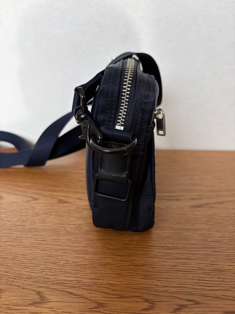 ◾️PORTER ◾️ポーター　リフト ショルダーバッグ　ネイビー