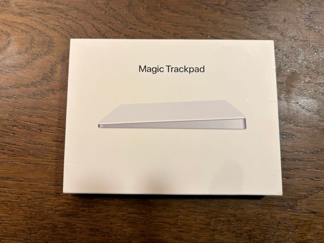 Magic Trackpad 本体　ライトニングモデル