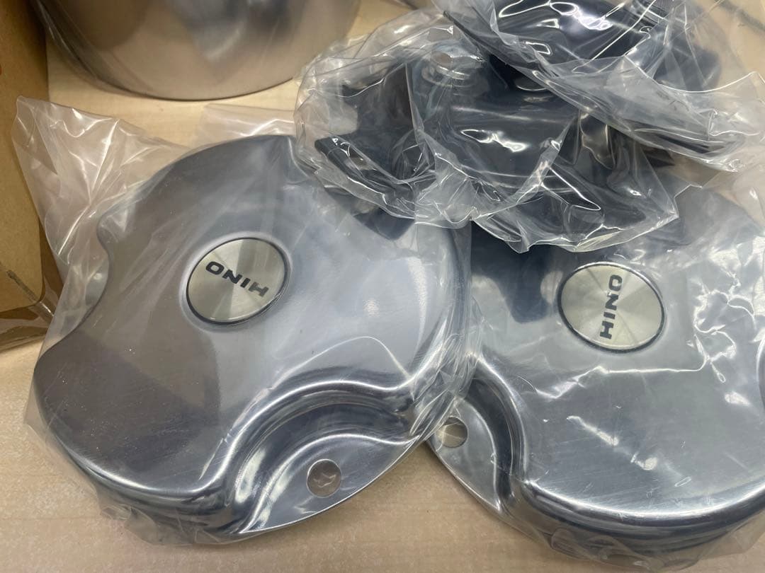 日野レンジャー用純正ロゴ入りエアロカバー　R17.5