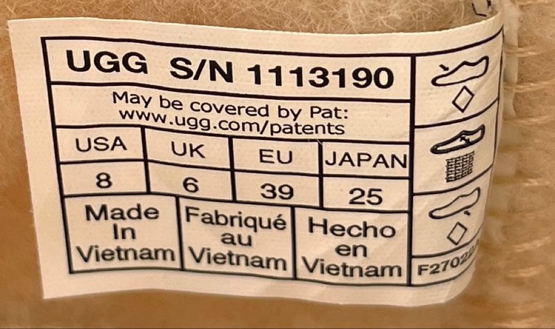 【新品未使用】UGG CLASSIC CLEAR MINI アイボリー