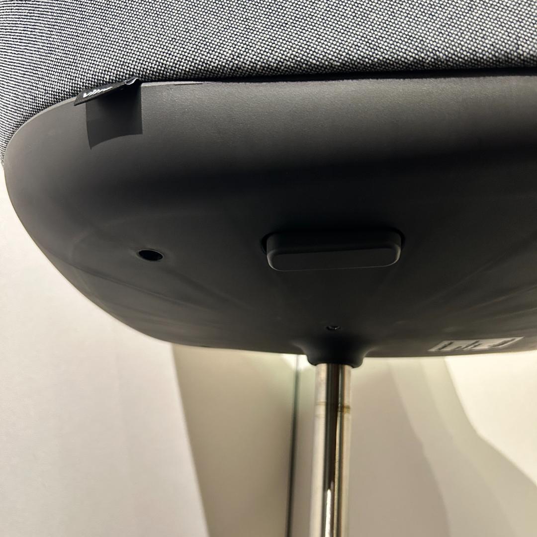 2019年製 Vitra ワークチェア Softshell Chair グレー系