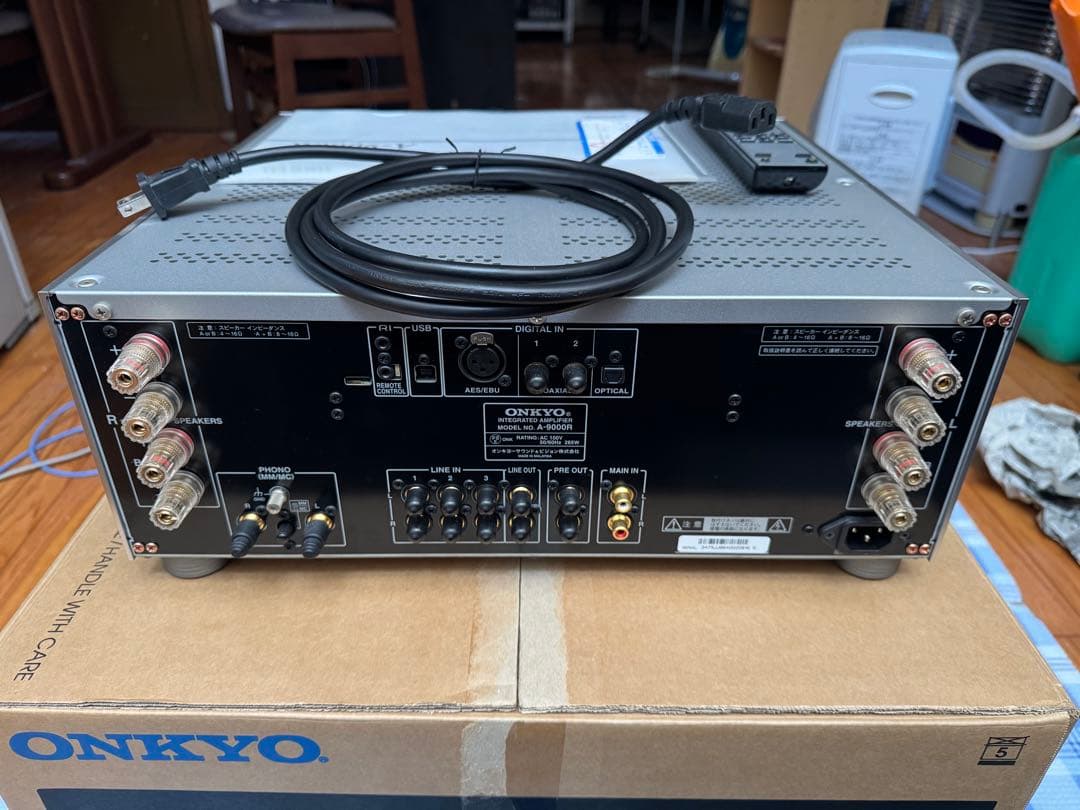 ONKYO A-9000R プリメインアンプ 本体