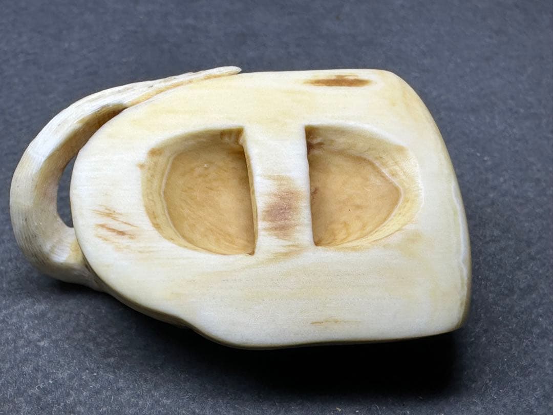 極上　根付　和装小物　古美術品　 置物　彫刻 細密細工　骨董　アンティーク