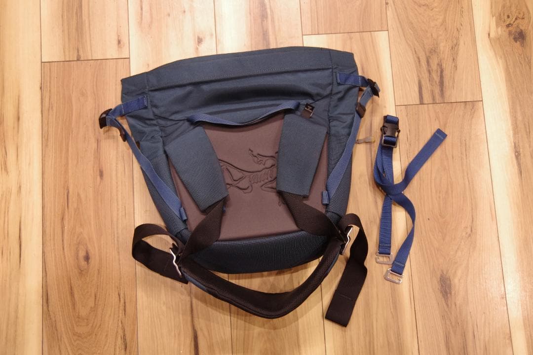 【廃盤】 Arc'teryx アークテリクス ミストラル8