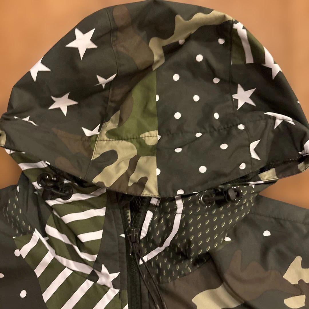 NIKE F.C.R.B ナイロンジャケット　M 迷彩柄　カモフラ　NIKE 星