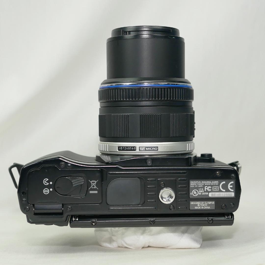 OLYMPUS OM-D E-M5 標準レンズセット